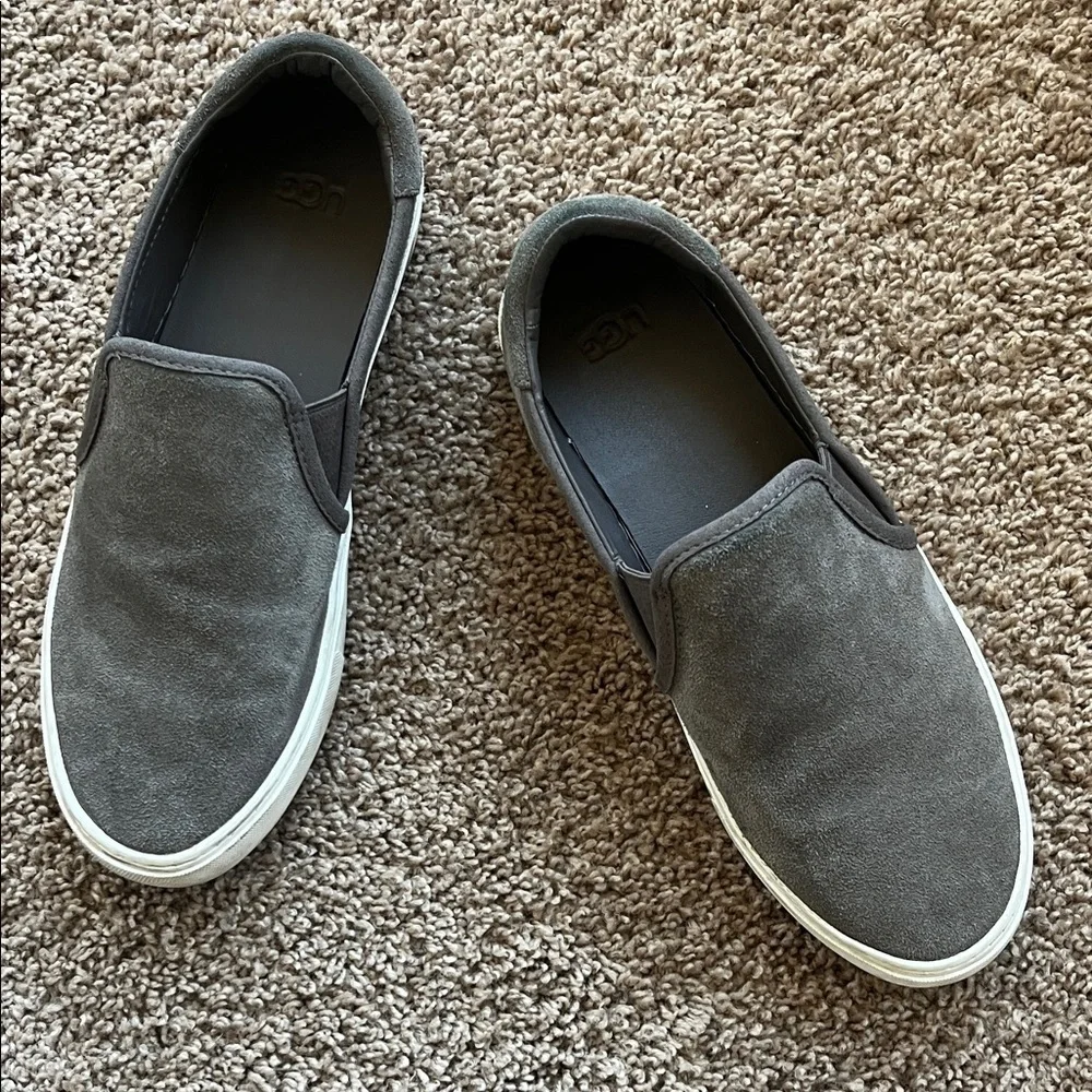 UGG Men’s Gray Slip-On Shoes -Size 9.5